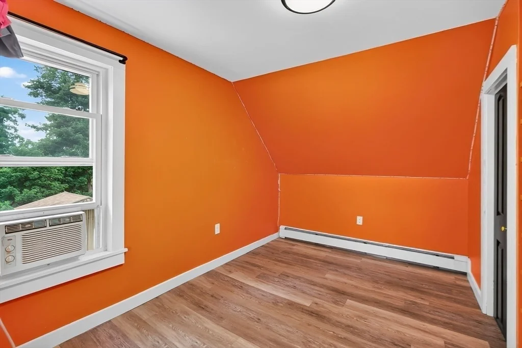 Photo of 89 Tremont