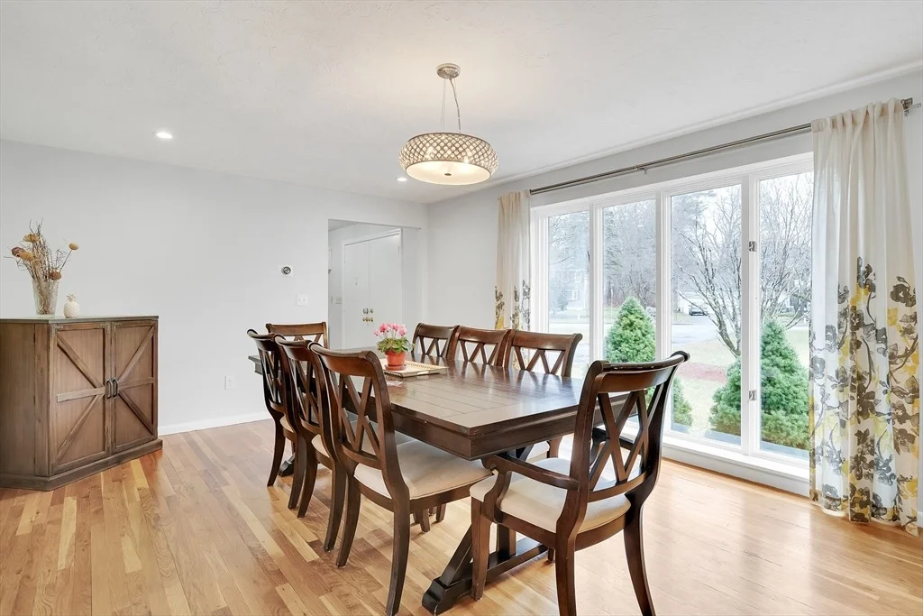 Photo of 6 Flanagan Dr