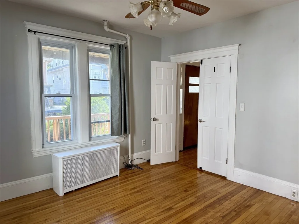 Photo of 31 Stoneland Rd