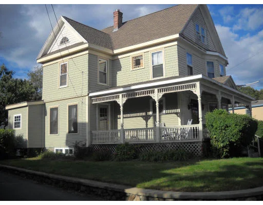 Photo of 72 Eastern Ave