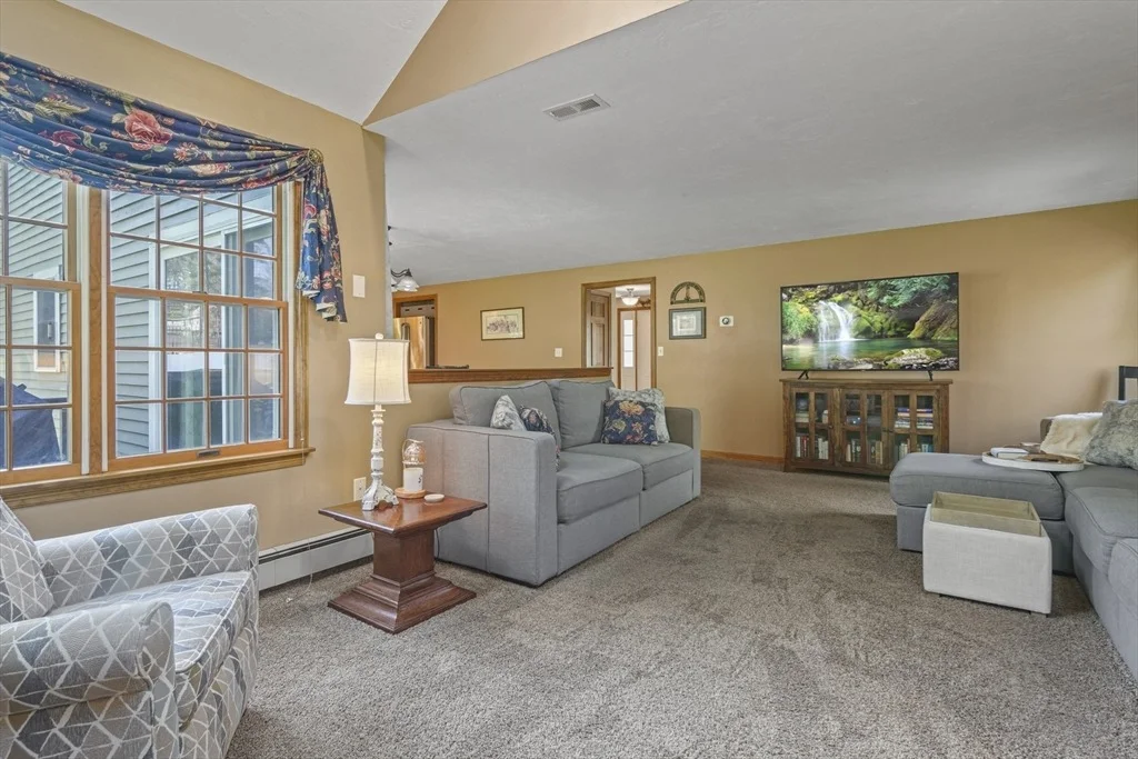 Photo of 26 Thaddeus Mason Road