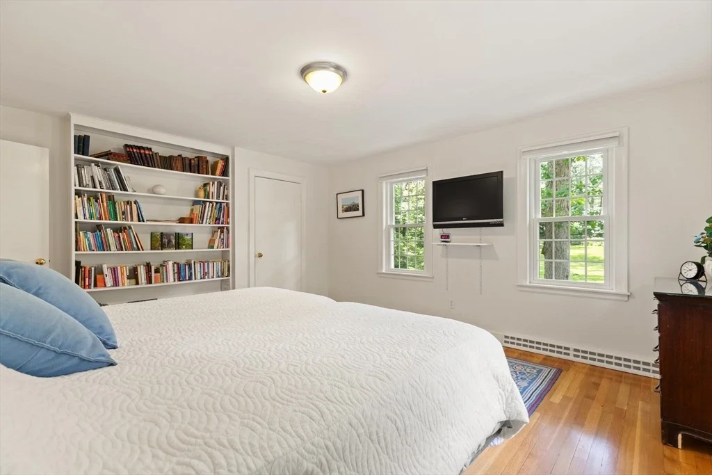 Photo of 18 Sylvan Way