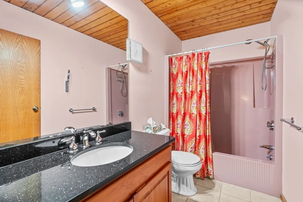Photo of 13 Cedar St