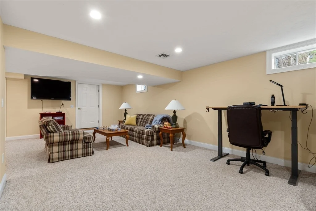 Photo of 7 Crest Circle