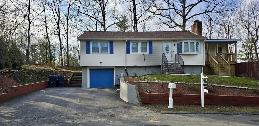 Photo of 86 Comet Rd