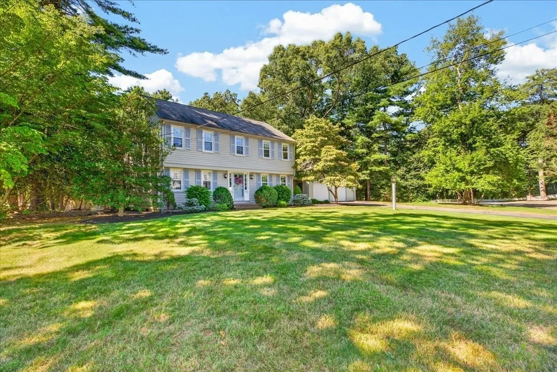 Photo of 293 Mayflower Cir