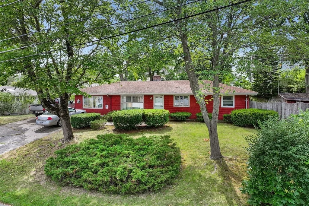 Photo of 2 Curwen Rd
