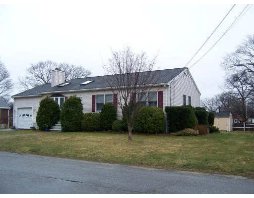 Photo of 15 Munroe Avenue