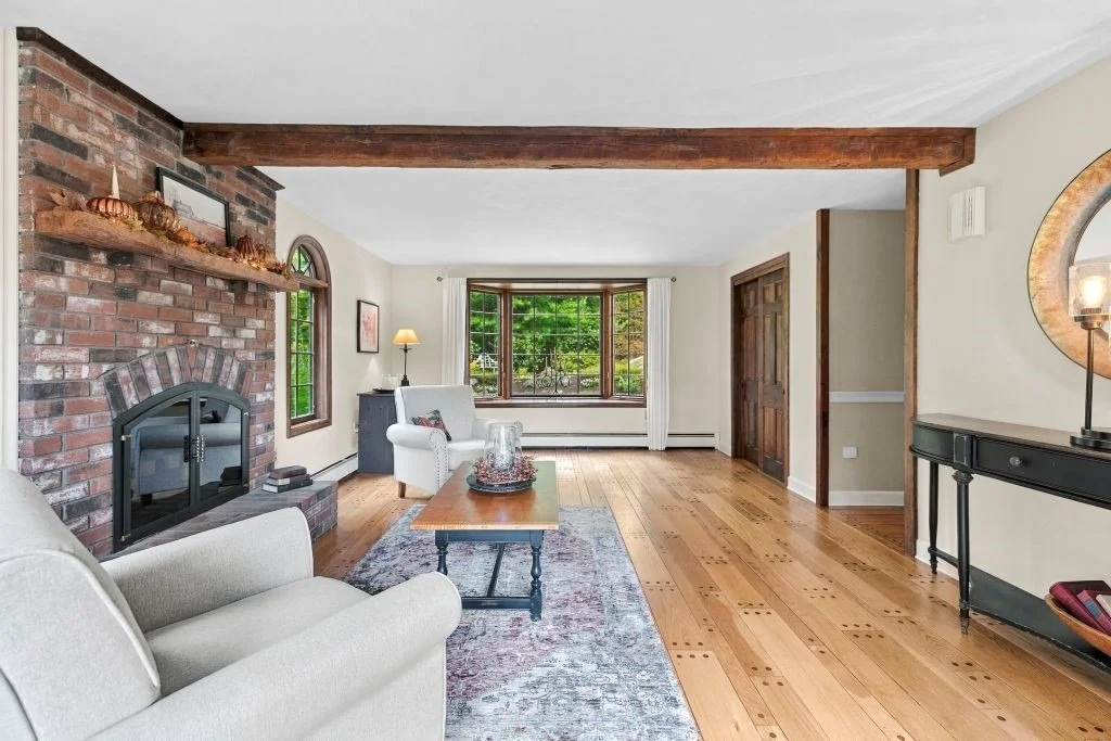 Photo of 447 Fairview