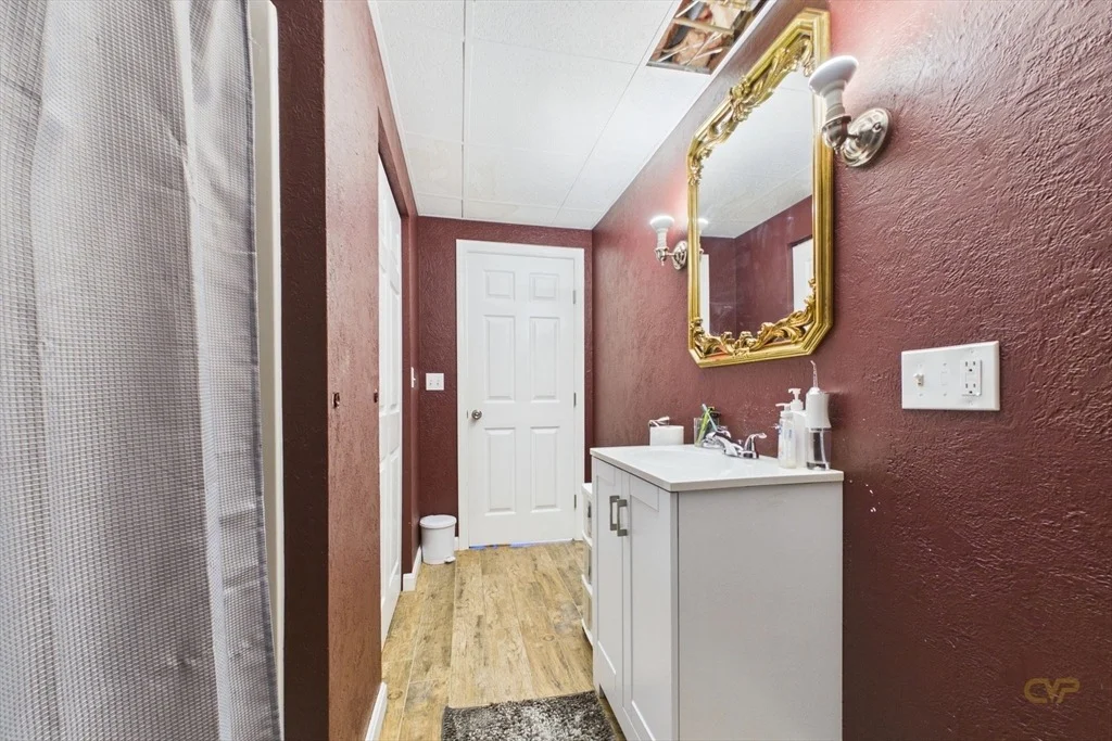 Photo of 212 Haffards St