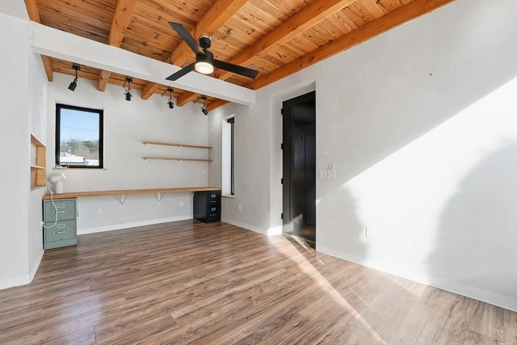 Photo of 2 Juniper St