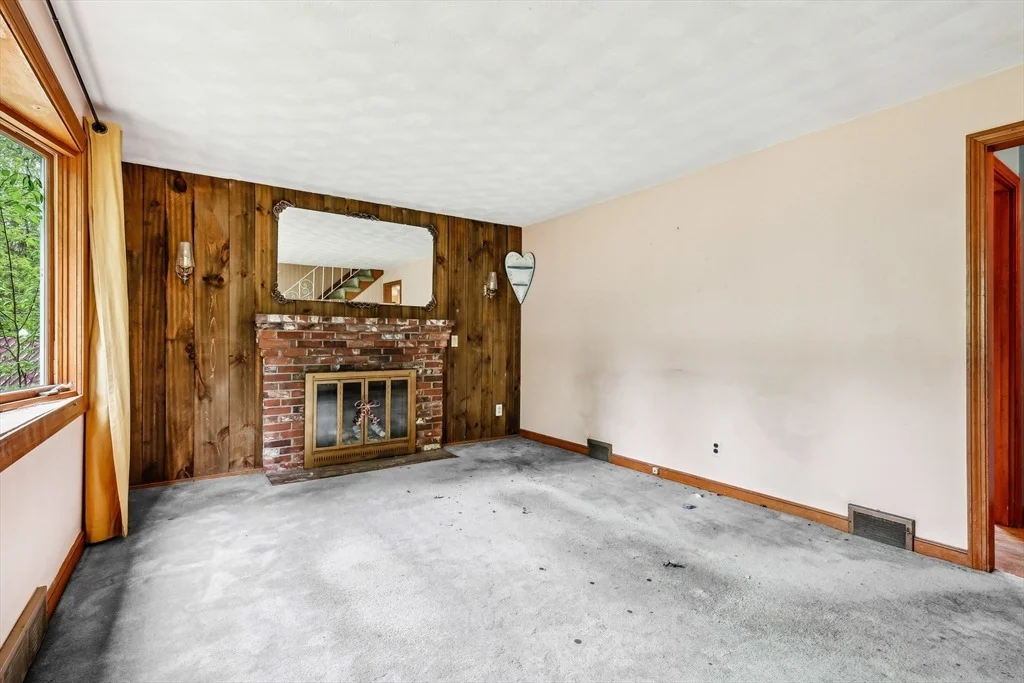 Photo of 24 Richard Dr