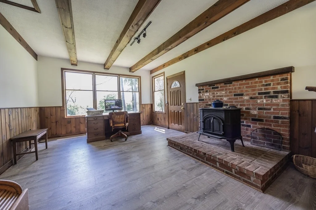 Photo of 477 River Road