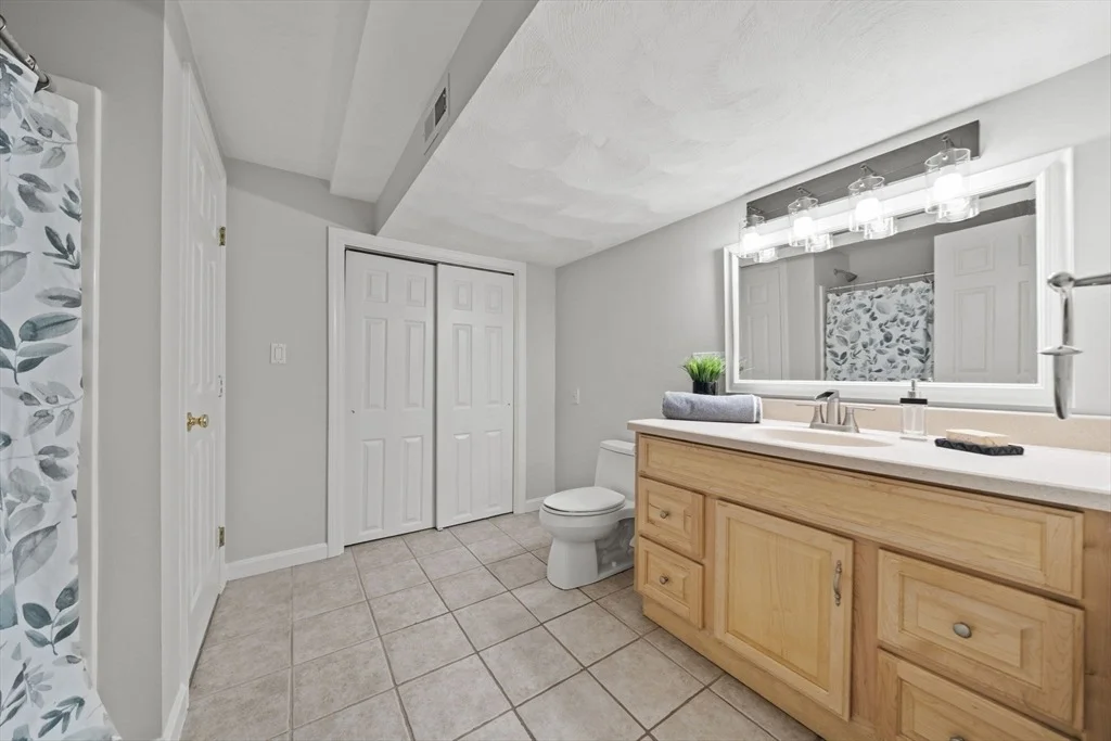 Photo of 23 Carle Dr