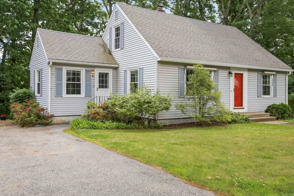 Photo of 4 Ledgewood Drive