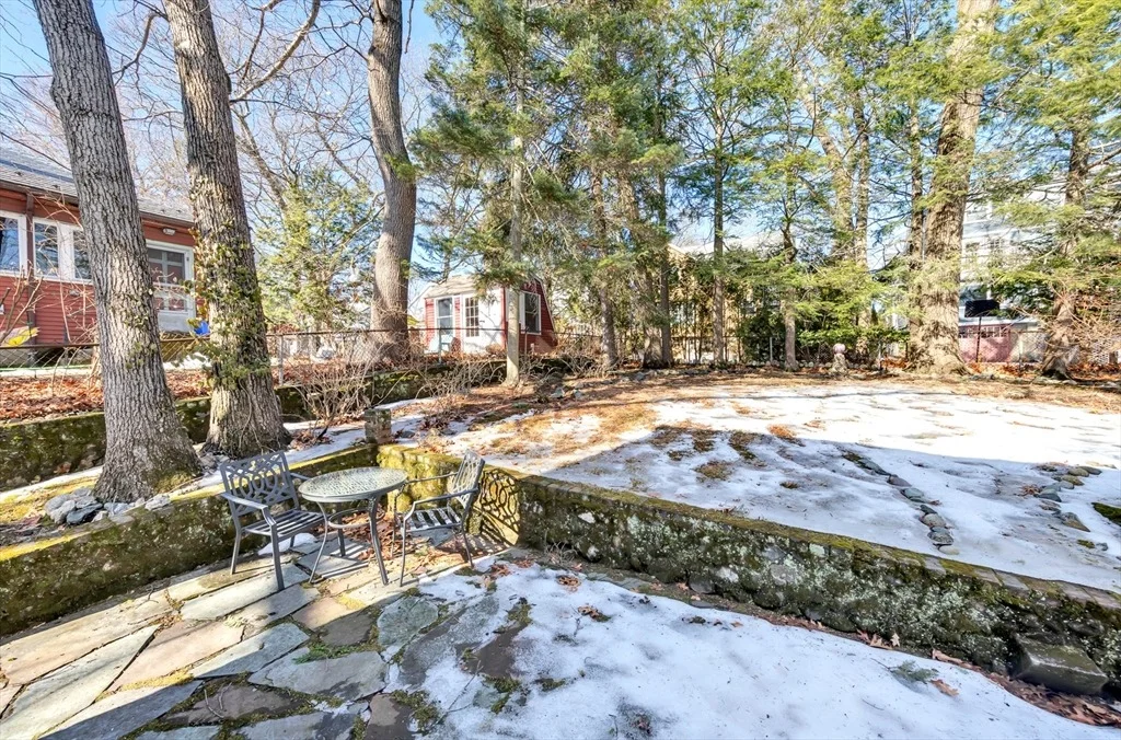 Photo of 39 Pine Ridge Road