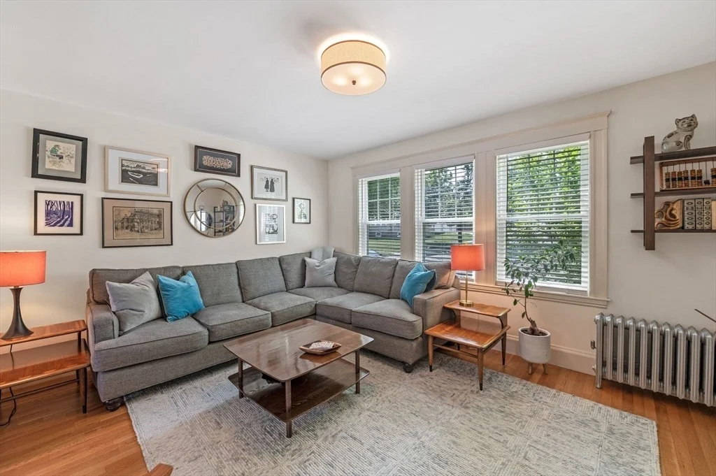 Photo of 39 Buttonwood Lane