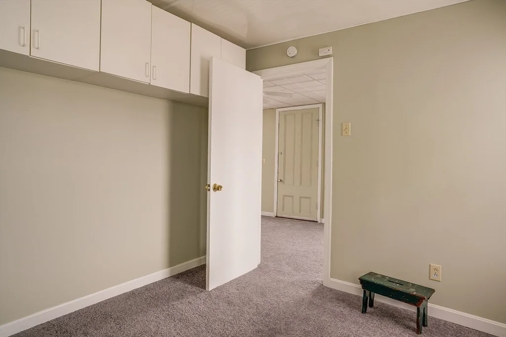 Photo of 115 Cable Ave