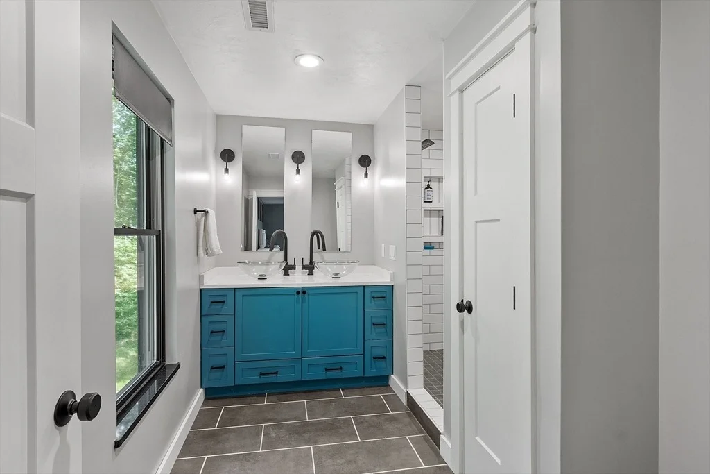 Photo of 3 Fulling Mill Dr
