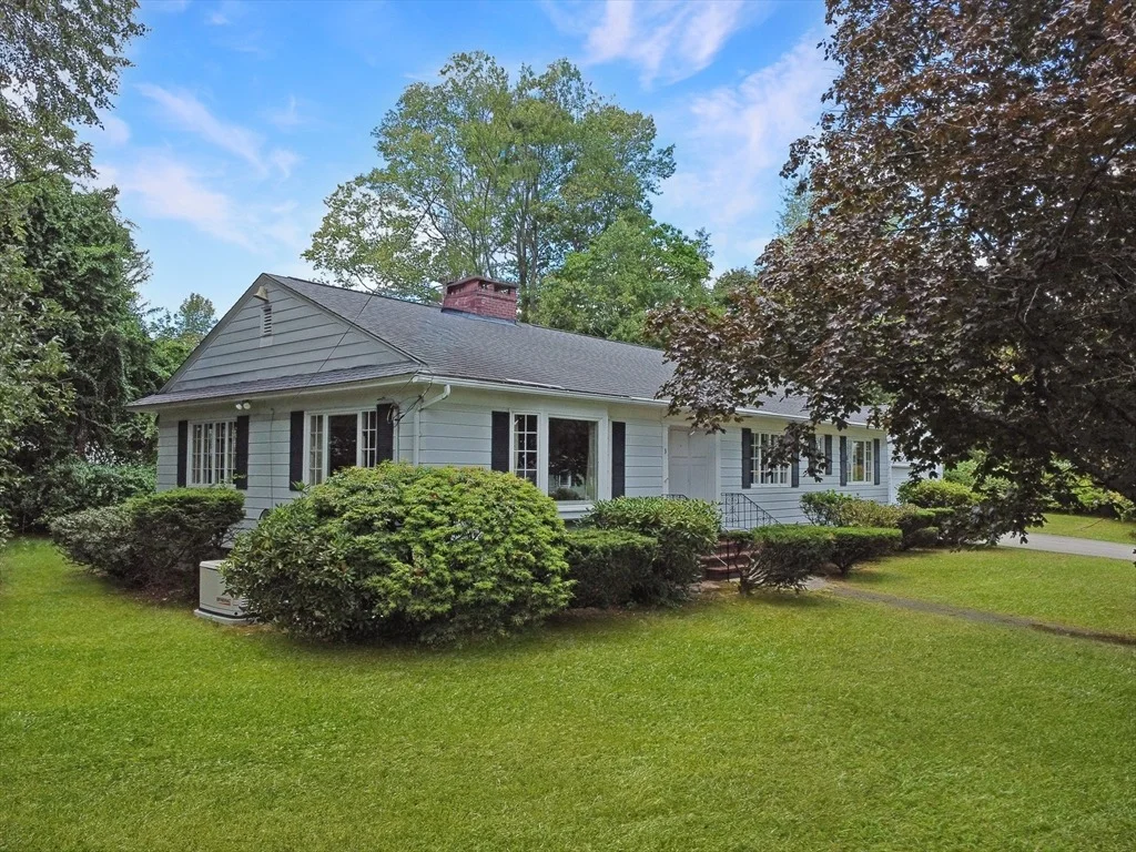 Photo of 3 Errico Lane