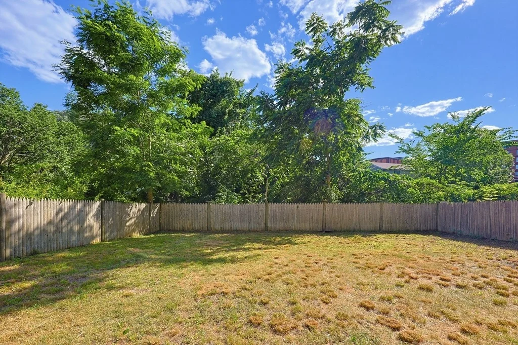 Photo of 26 Pleasant St