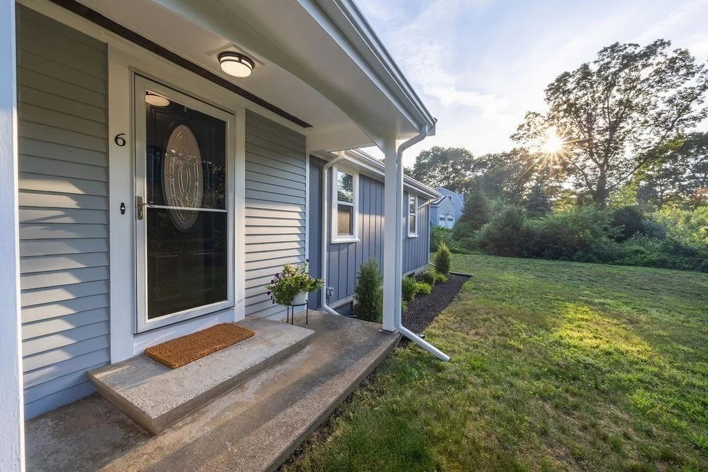 Photo of 6 Hilltop Dr