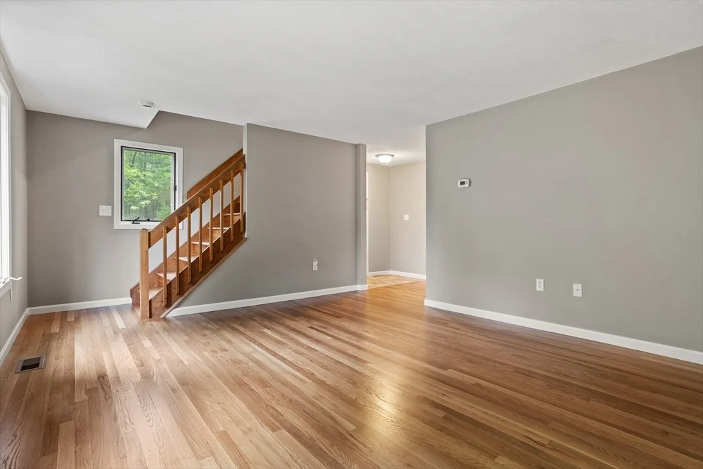 Photo of Unit 1 at 16 Deer Path