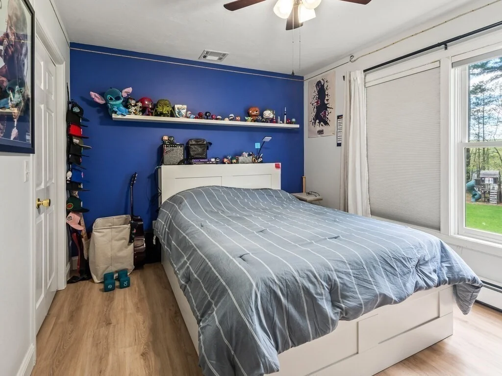 Photo of 33 Smallwood Cir