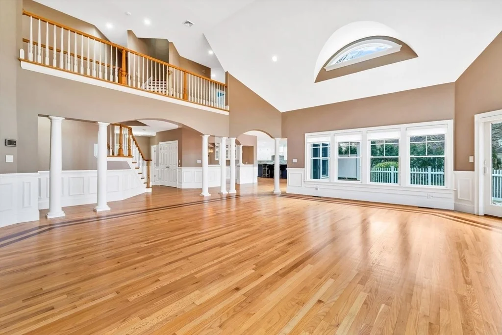 Photo of 326 Willowbend