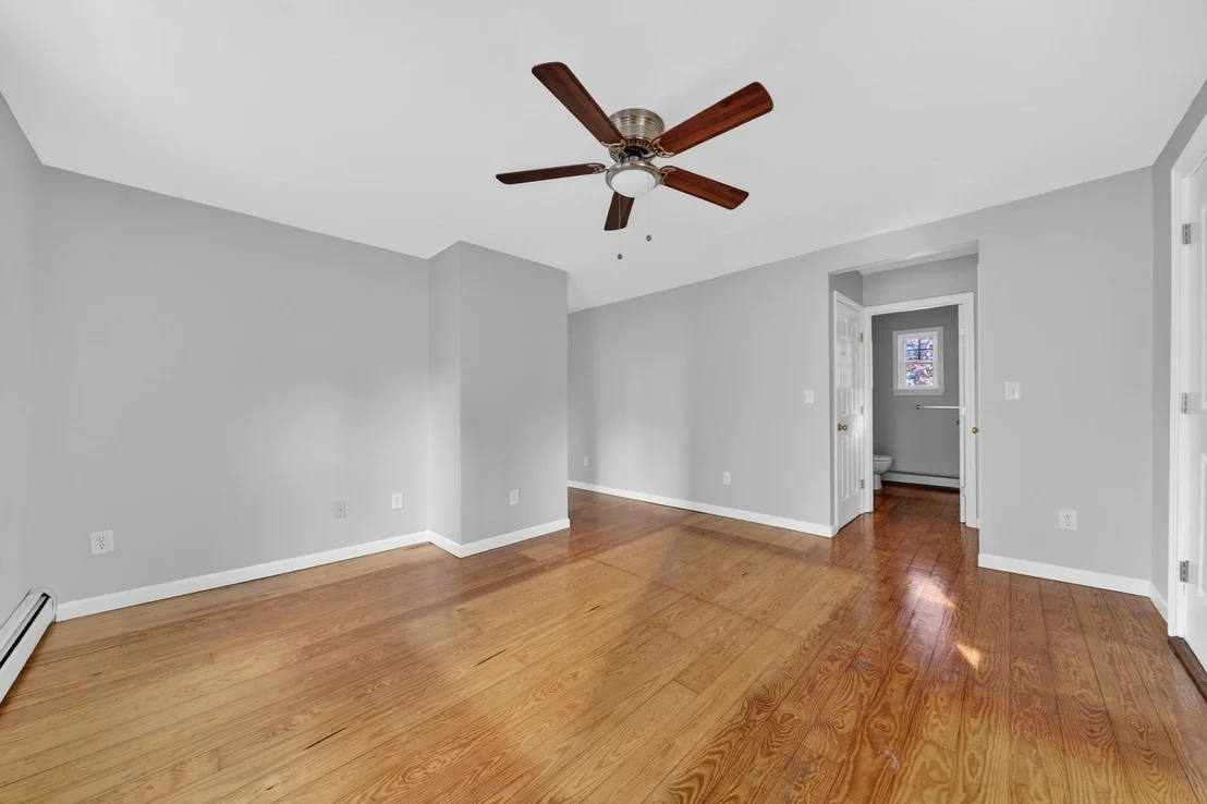 Photo of 165 Grant St