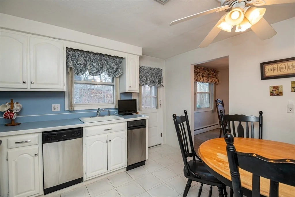 Photo of 3 Anne Dr
