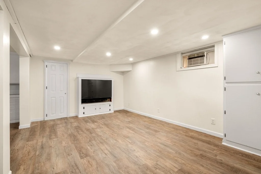 Photo of 62 Shaw Rd