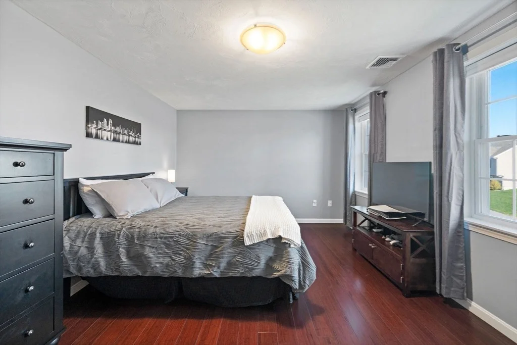 Photo of 18 Gedney Drive