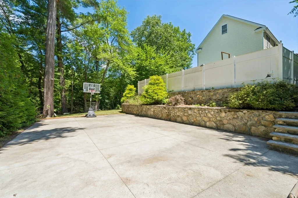 Photo of 9 Perron Way