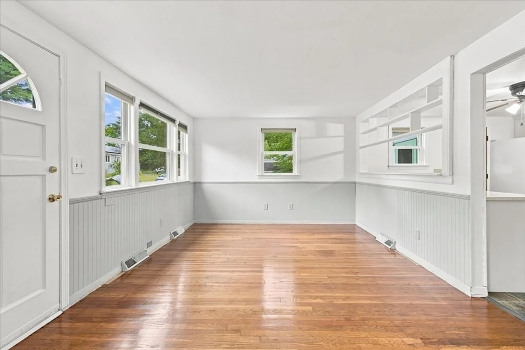 Photo of 8 Cross St