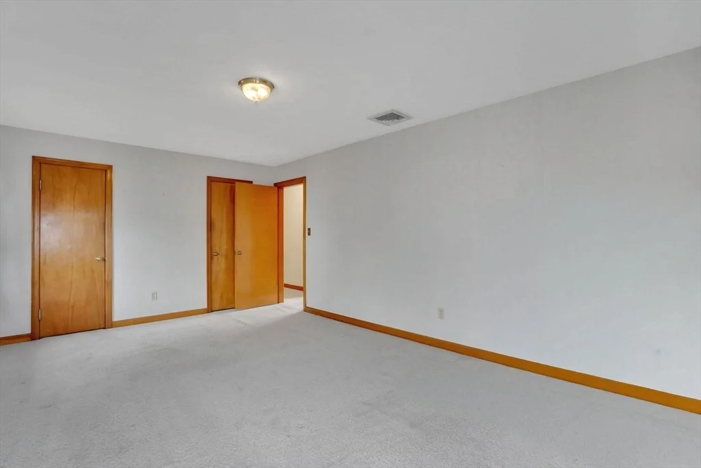 Photo of 76 Roy St
