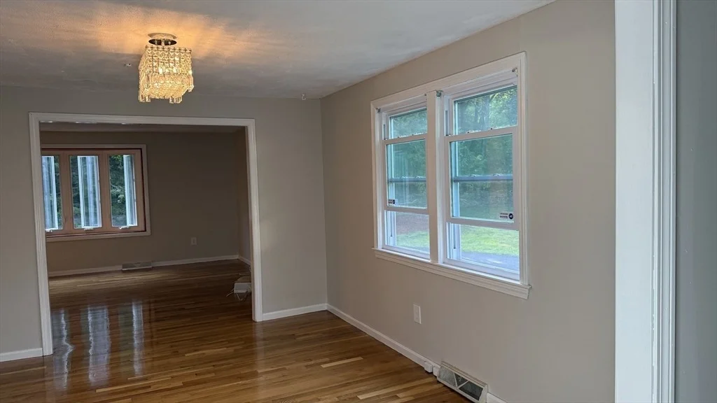 Photo of 48 Badger Rd