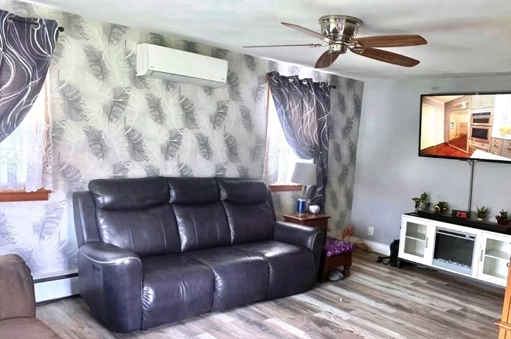 Photo of 44 Wilson Ave