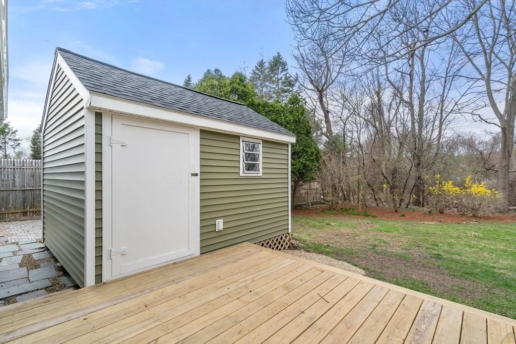 Photo of 15 Martindale Rd