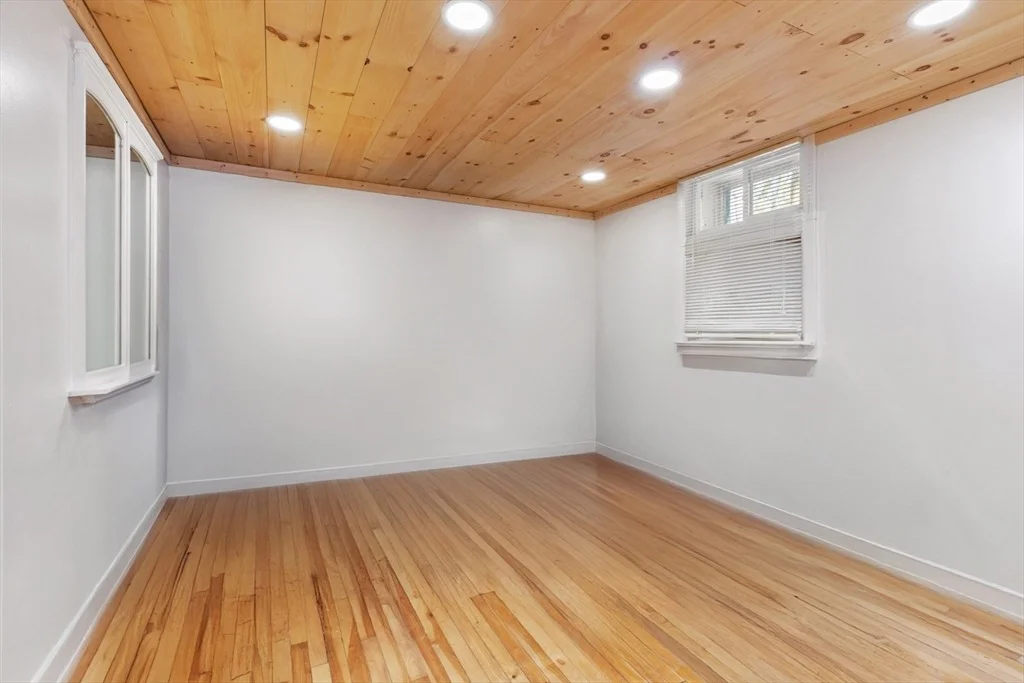 Photo of 5 Fieldstone Lane