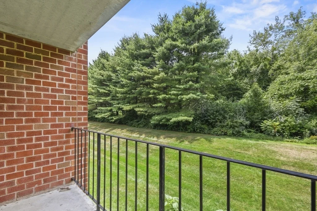 Photo of Unit H at 34 Maple Crest Cir