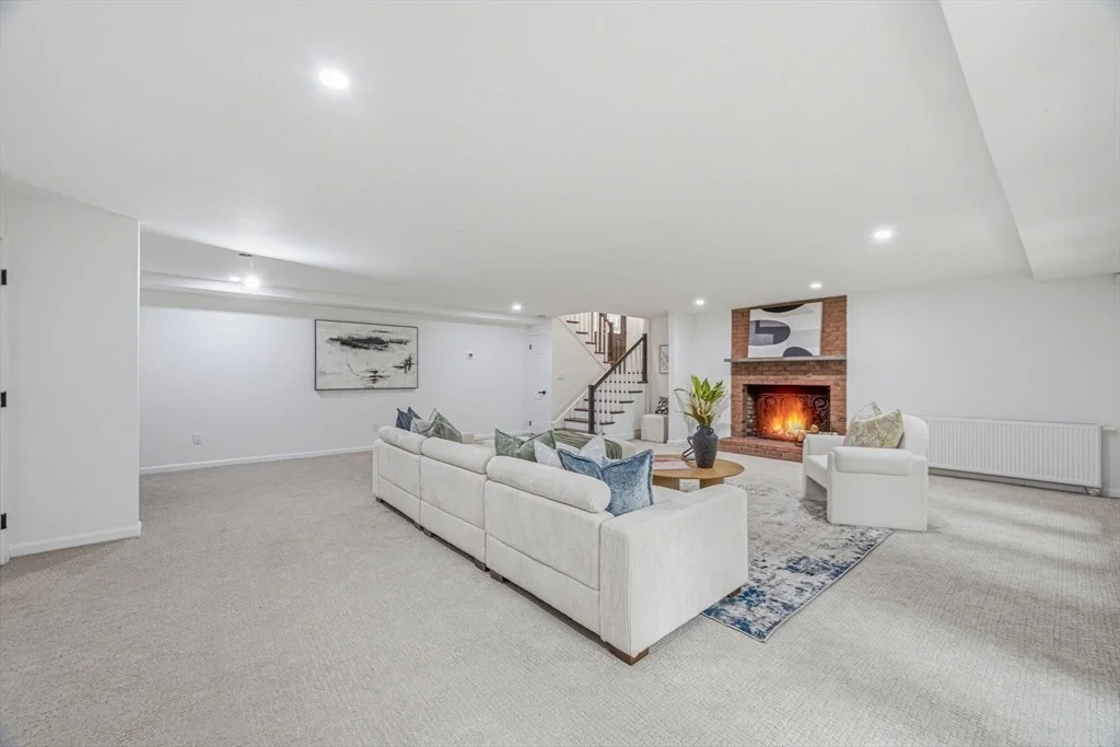 Photo of 105 Georgetown Rd