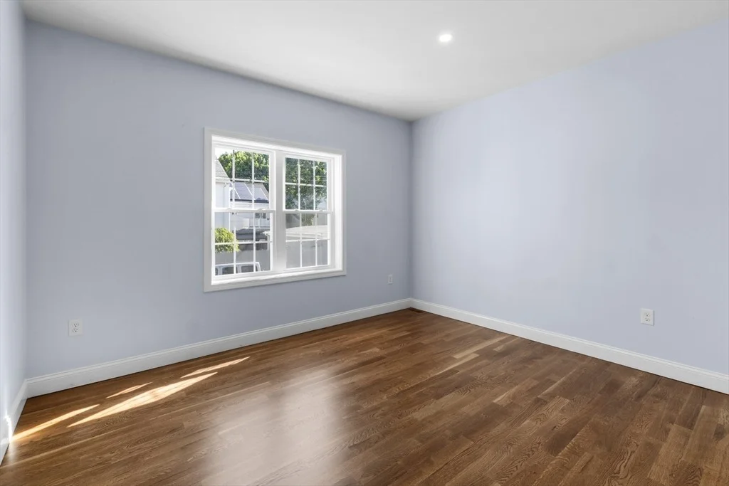 Photo of 489 Spring St.
