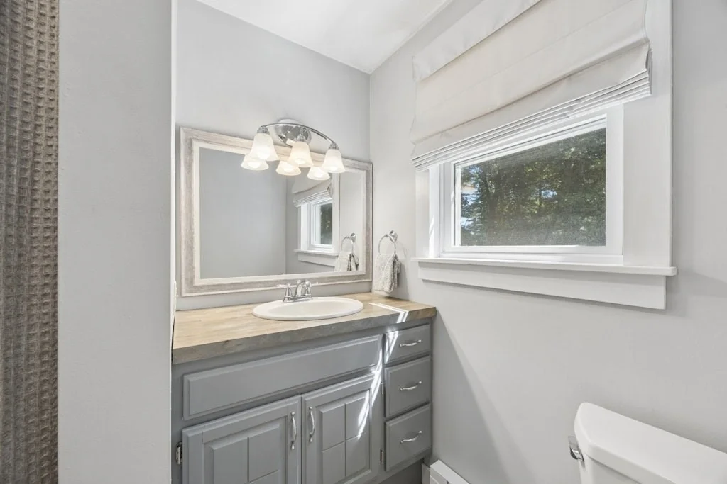 Photo of 11 Rustic Drive