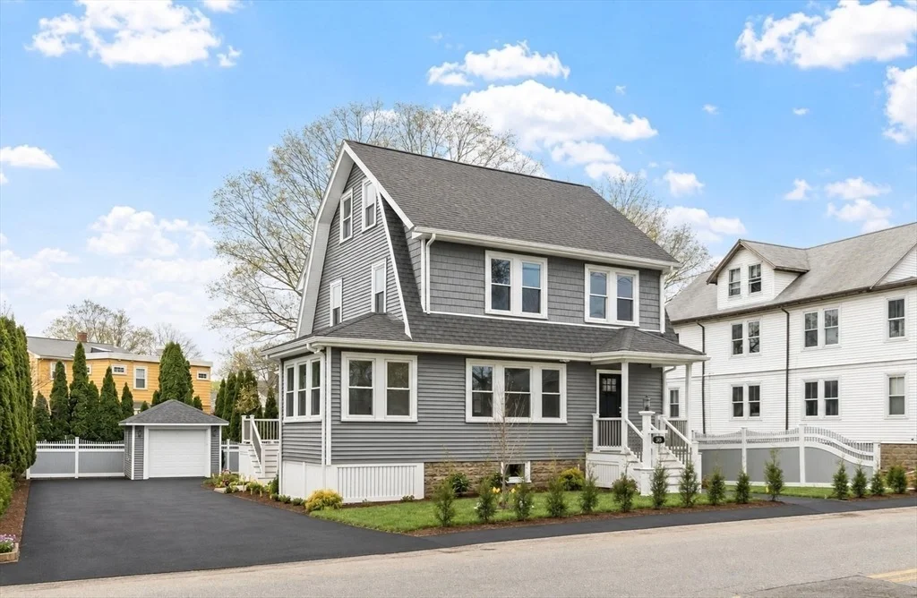 Photo of 329 Warren