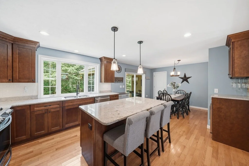 Photo of 128 Bragg Hill Rd