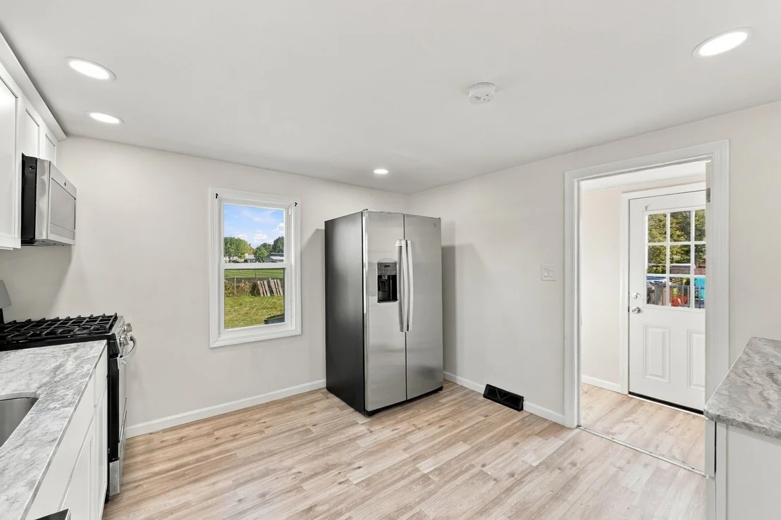 Photo of 196 Clarendon Ave