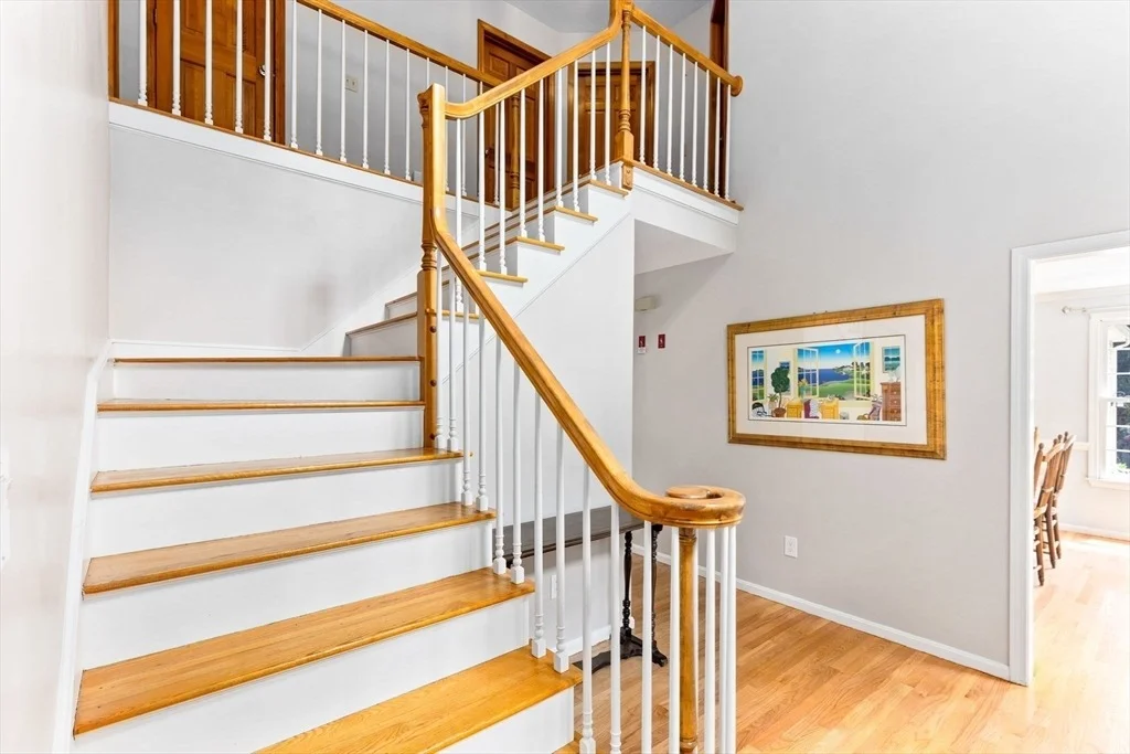 Photo of 15 Deerfield Dr