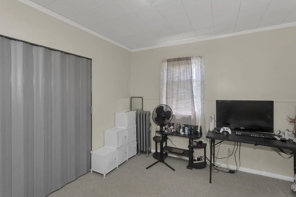 Photo of 15 Merida St