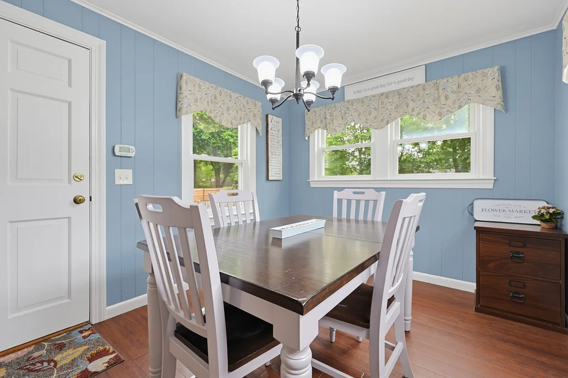 Photo of 24 Oak St